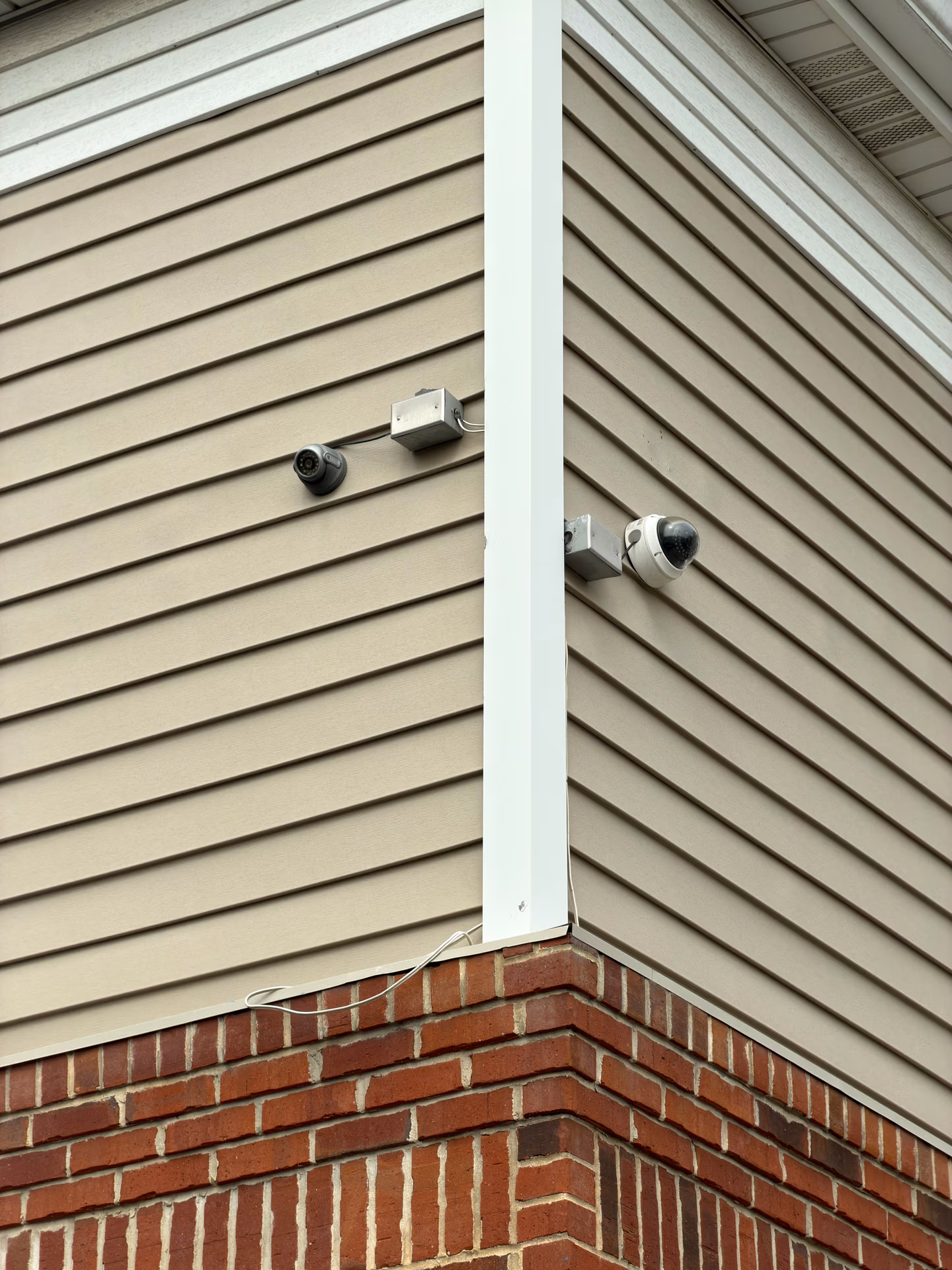 Secure Your Chicagoland Business from Winter Chills: 5 Benefits of Installing Security Cameras Now