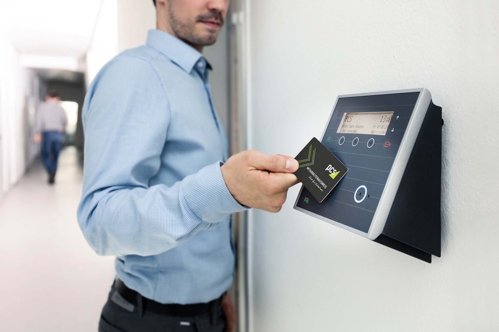 Chicago Businesses Need a Custom Access Control System 4 Custom access control systems, access control solutions, door access, keyless entry