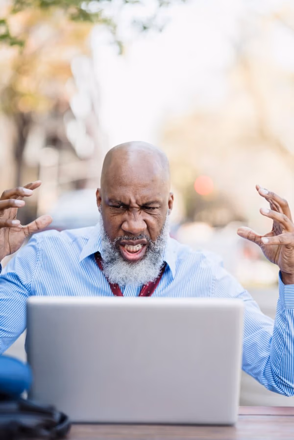 Network coverage gaps affecting Chicago businesses and workplace Wi-Fi connectivity.